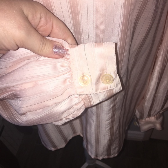 Vintage Blush Long Sleeve Blouse 👚 - Picture 4 of 5